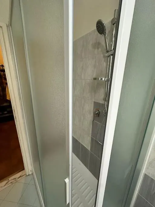 Apartment Comfortable Room In A Pet-Friendly Home Florence Italy
