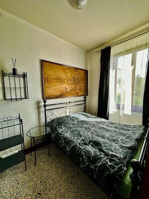 Apartment Comfortable Room In A Pet-Friendly Home Florence